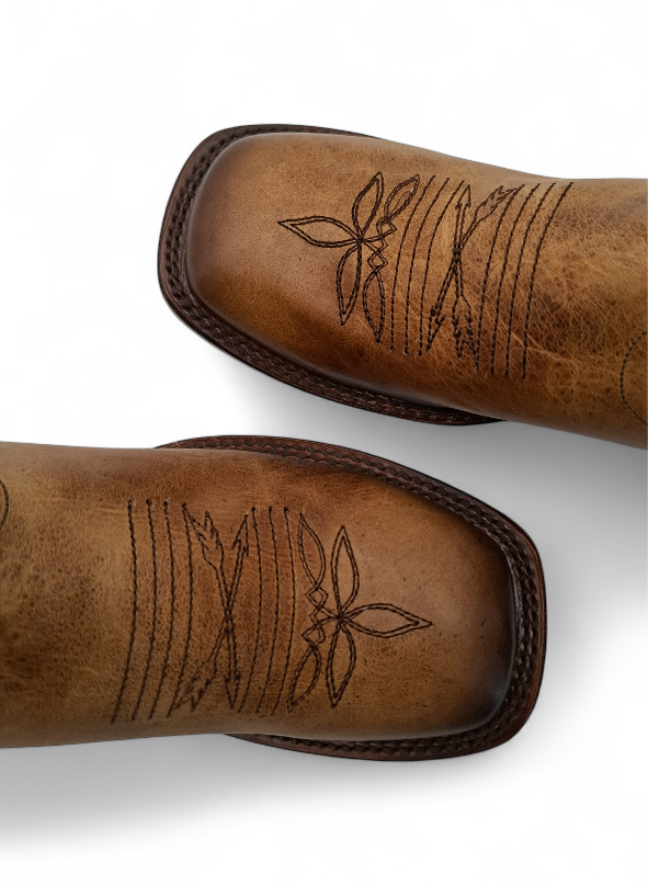 BOTA ROBERT DAMA BULL FLOR ROJA THANG 0032