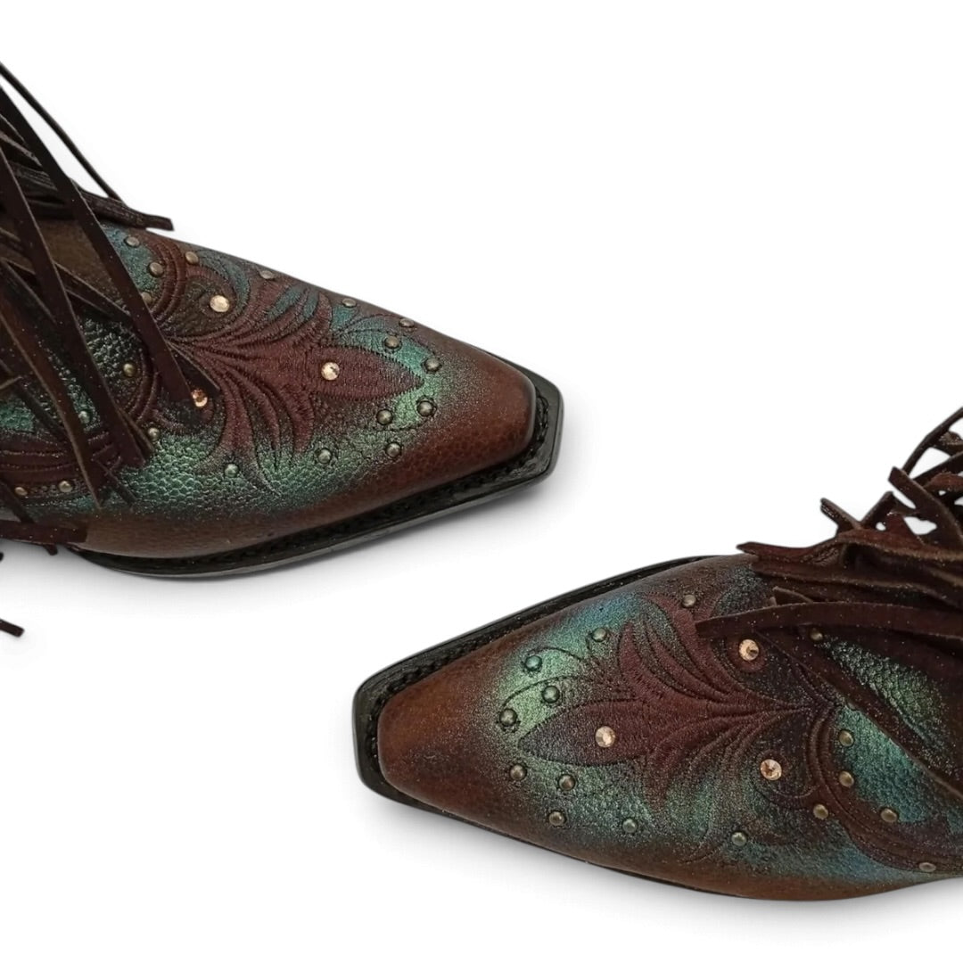 BOTA NOKOTA HOTSE VAQUERA CELESTINA BARBAS DAMA