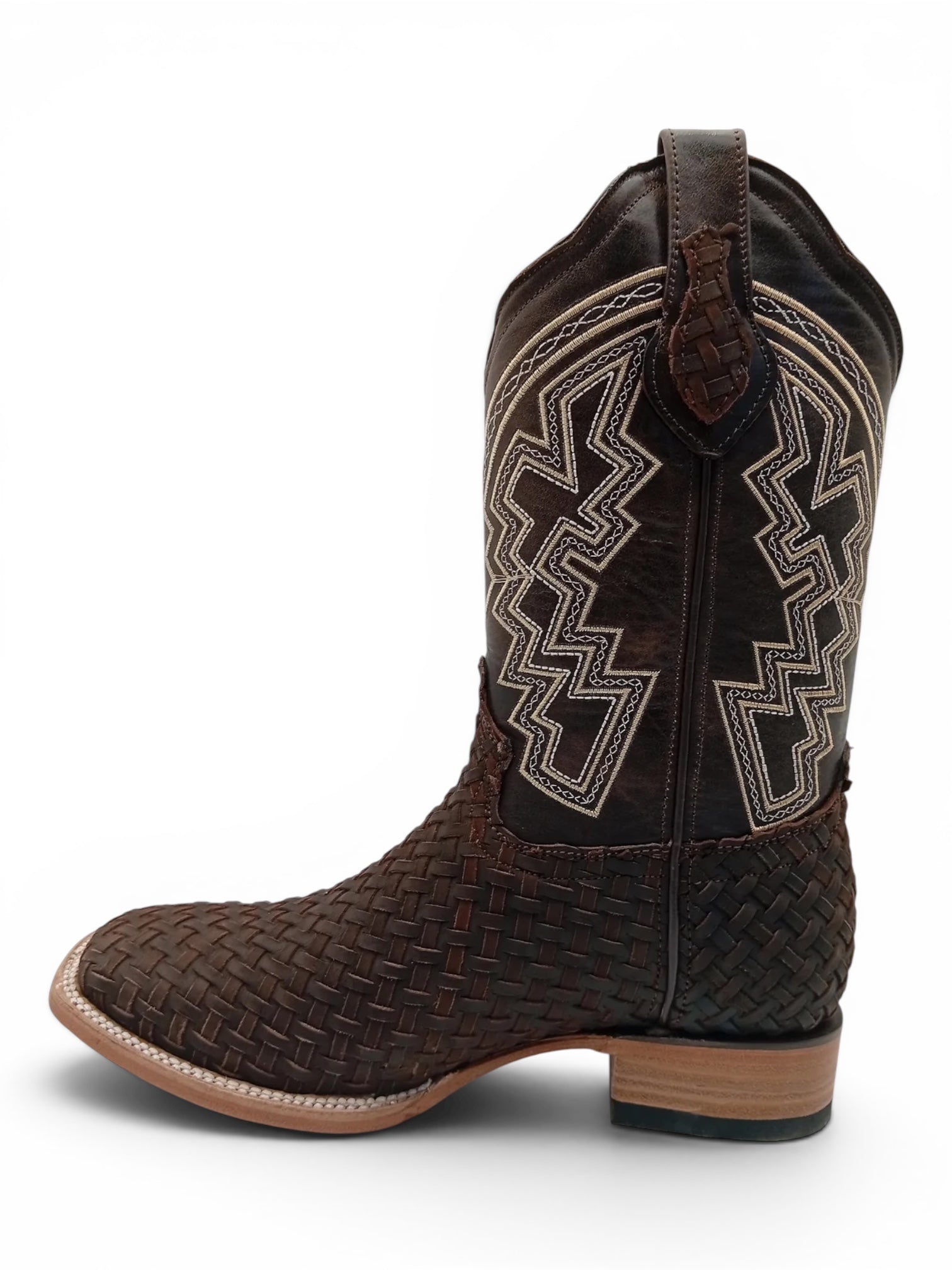 BOTA EJU BUCKAR PETATILLO CHOCOLATE SUELA  DE CUERO