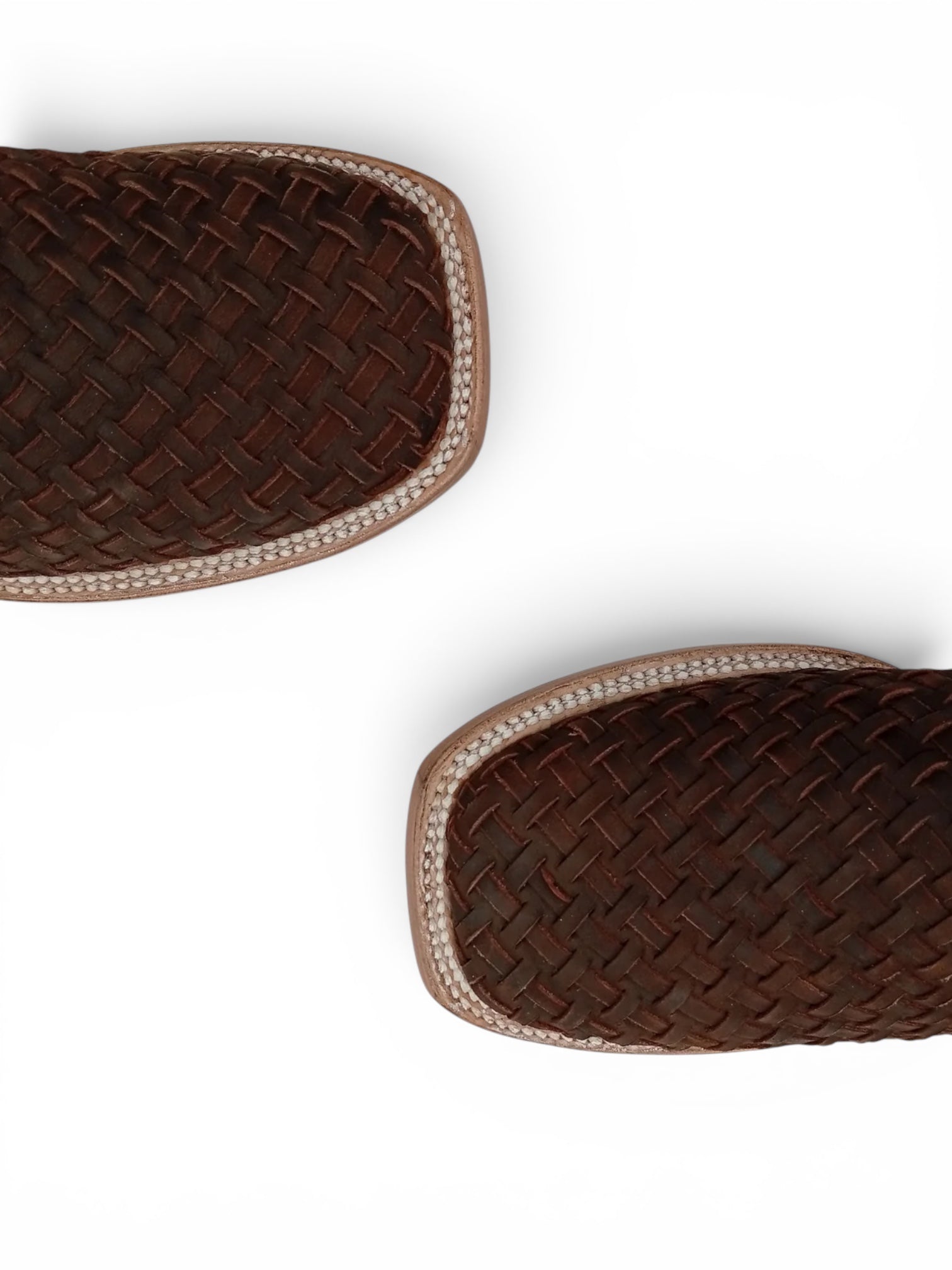 BOTA EJU BUCKAR PETATILLO CHOCOLATE SUELA  DE CUERO