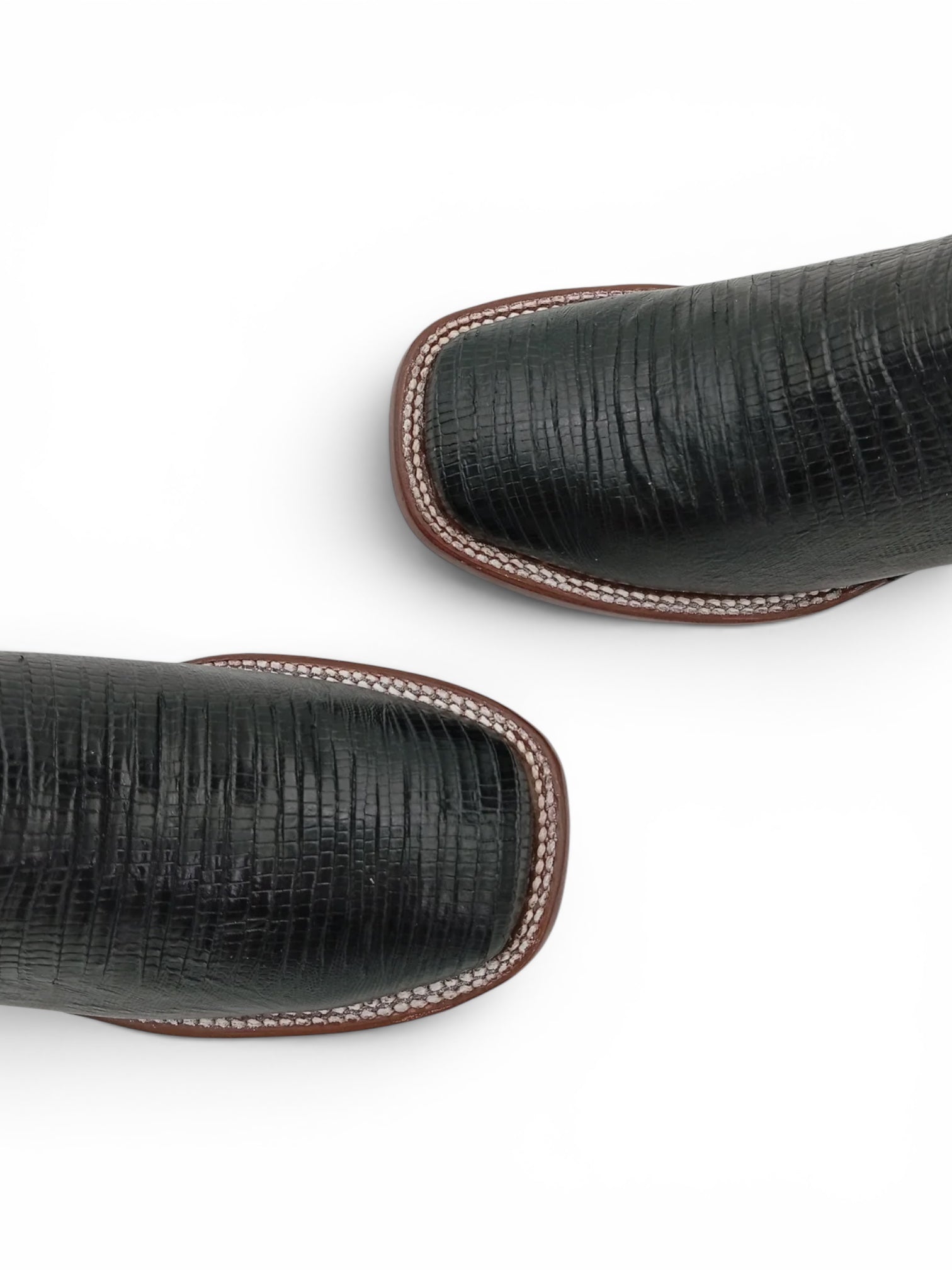 BOTA BIG BULL BUCKAR ARMADILLO NEGRO SUELA DE CUERO DAMA