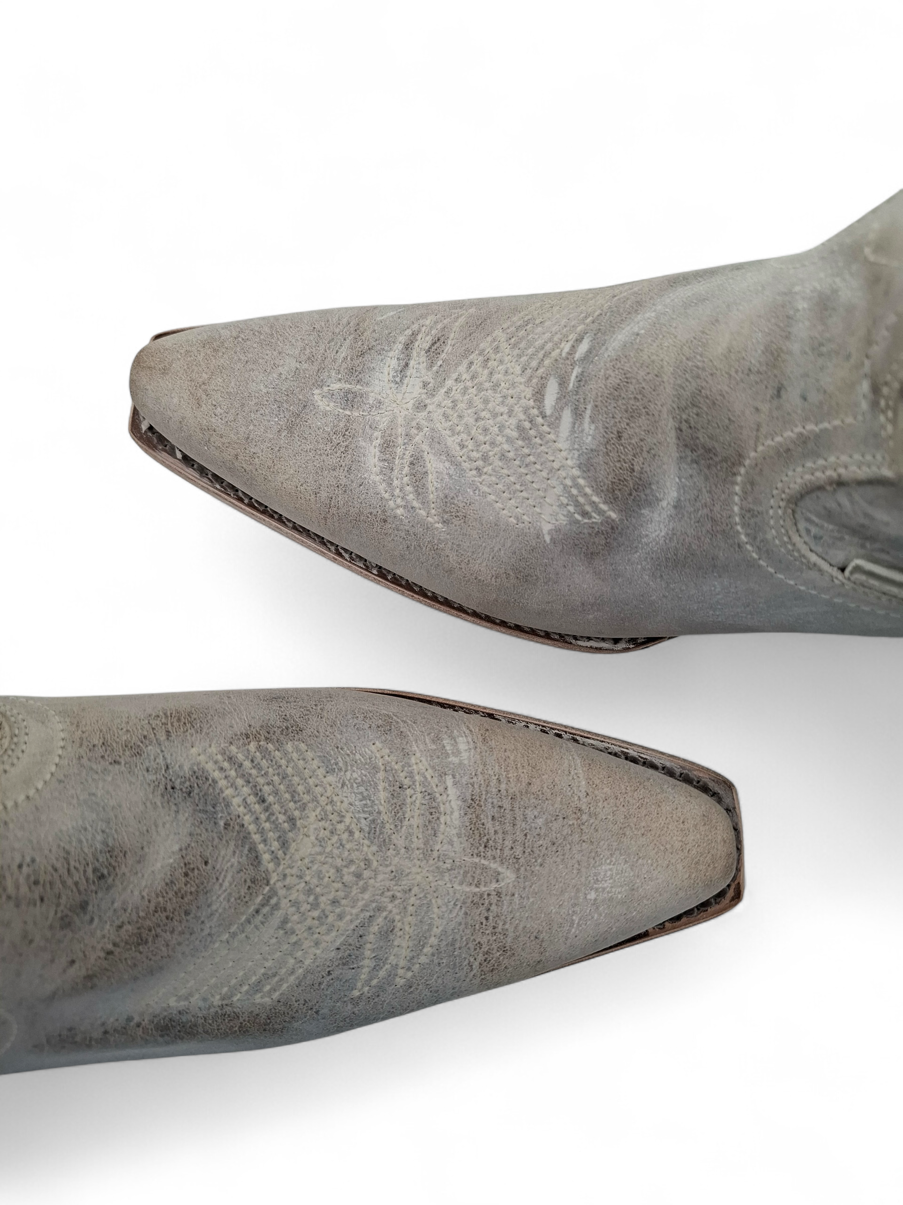 BOTA ROBERT DAMA BLANCA/PLATA VAQUERA T/C 0035