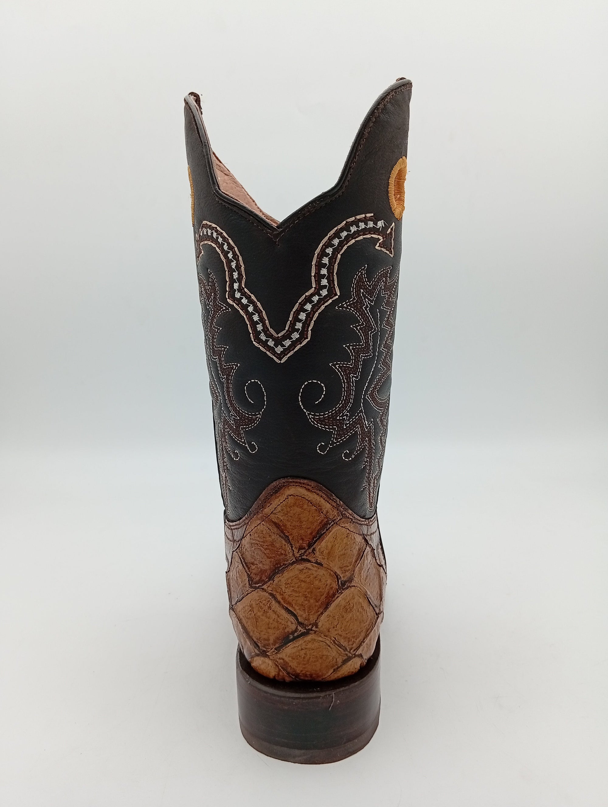 BOTA BIG BULL PIRARUCU FILETEADO CAPUCHINO, SUELA DE CUERO CABALLERO