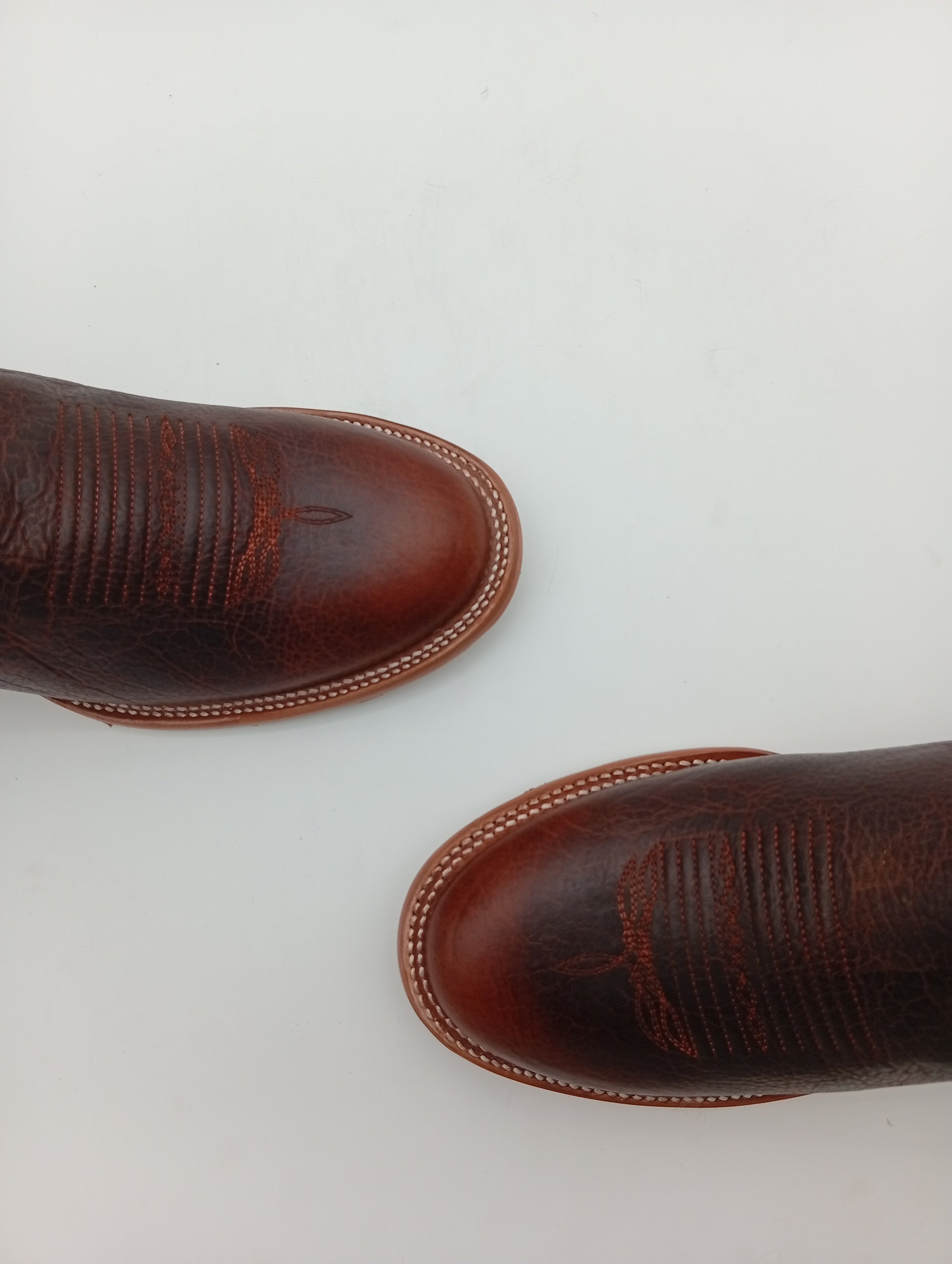 BOTA NOKOTA HORSE COGÑAC RUBI GRIS SUELA DE CUERO, CABALLERO