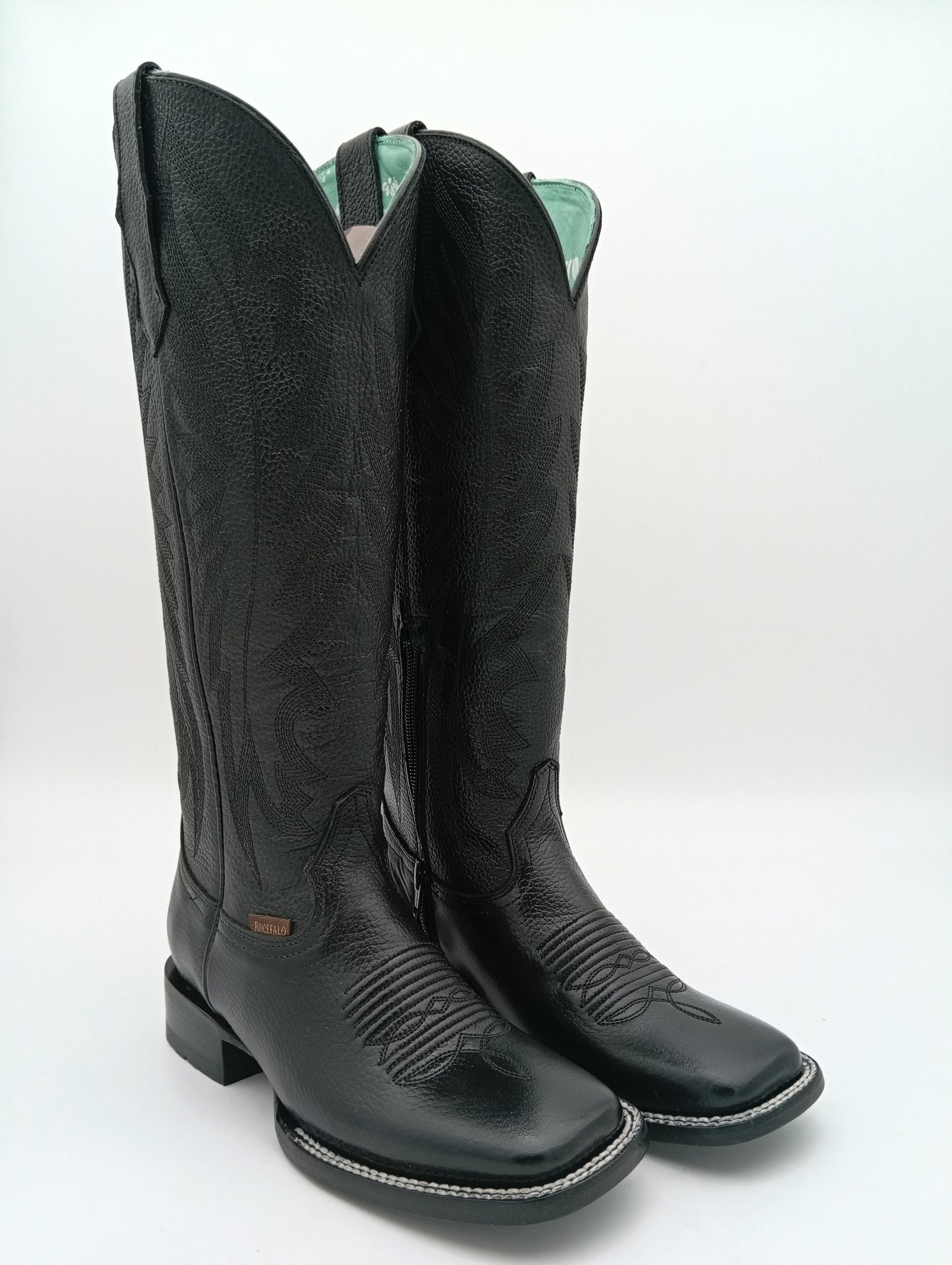 BOTA BUCEFALO BULL DOG LISA NEGRA TUBO ALTO SUELA DE CUERO DAMA