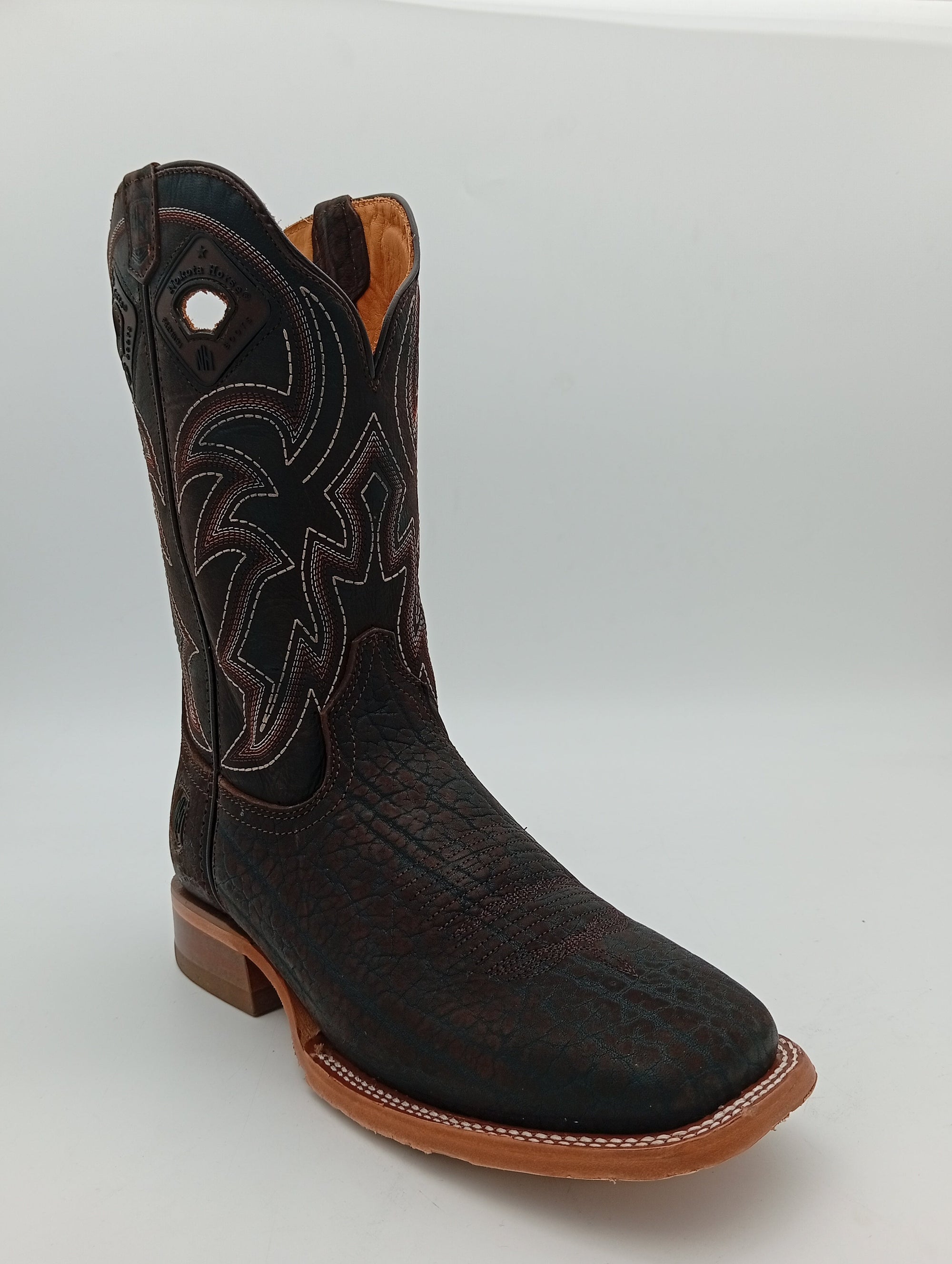 BOTA NOKOTA HORSE CUELLO DE TORO CAFE TABACO SUELA DE CUERO CABALLERO