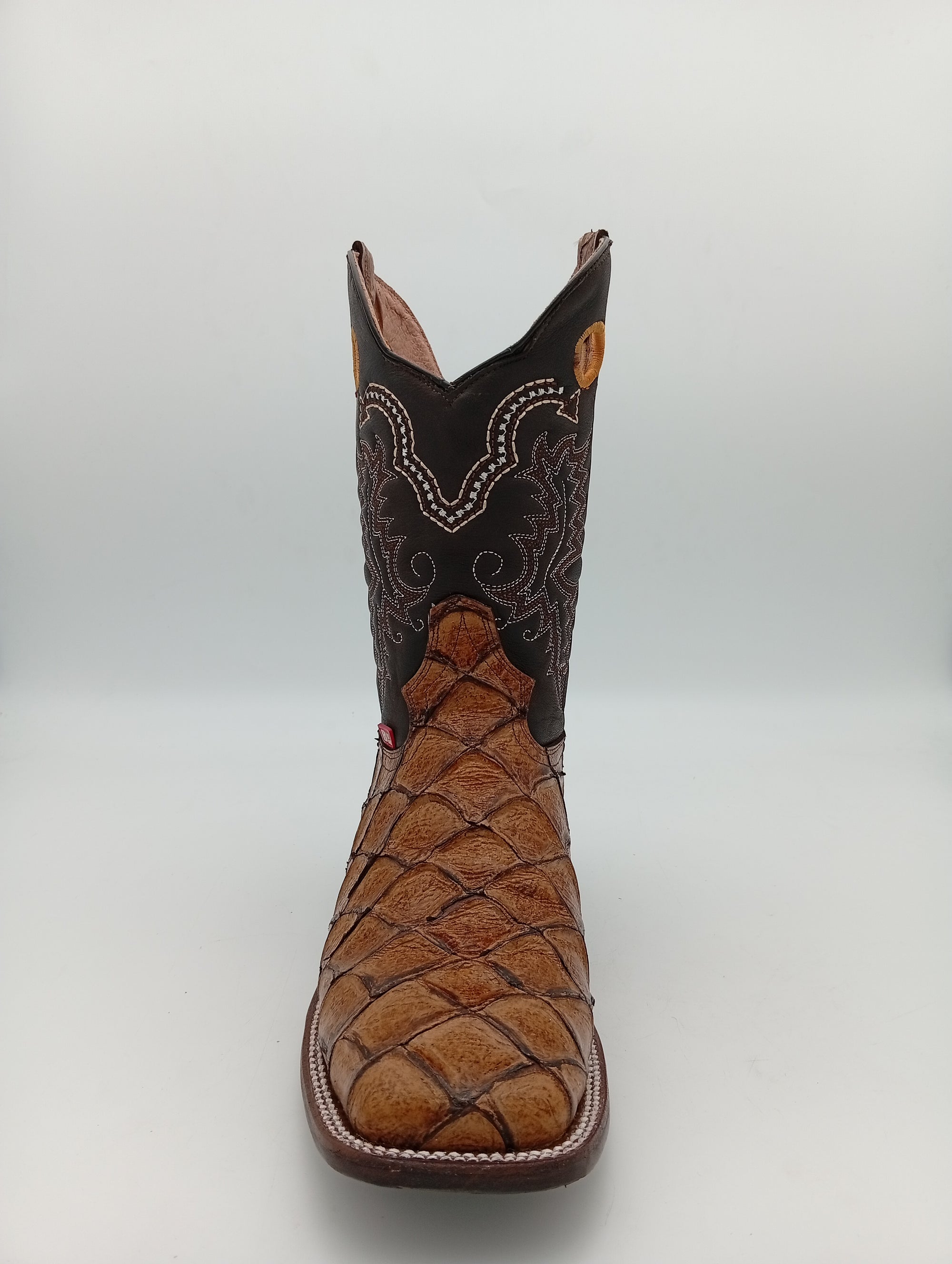 BOTA BIG BULL PIRARUCU FILETEADO CAPUCHINO, SUELA DE CUERO CABALLERO