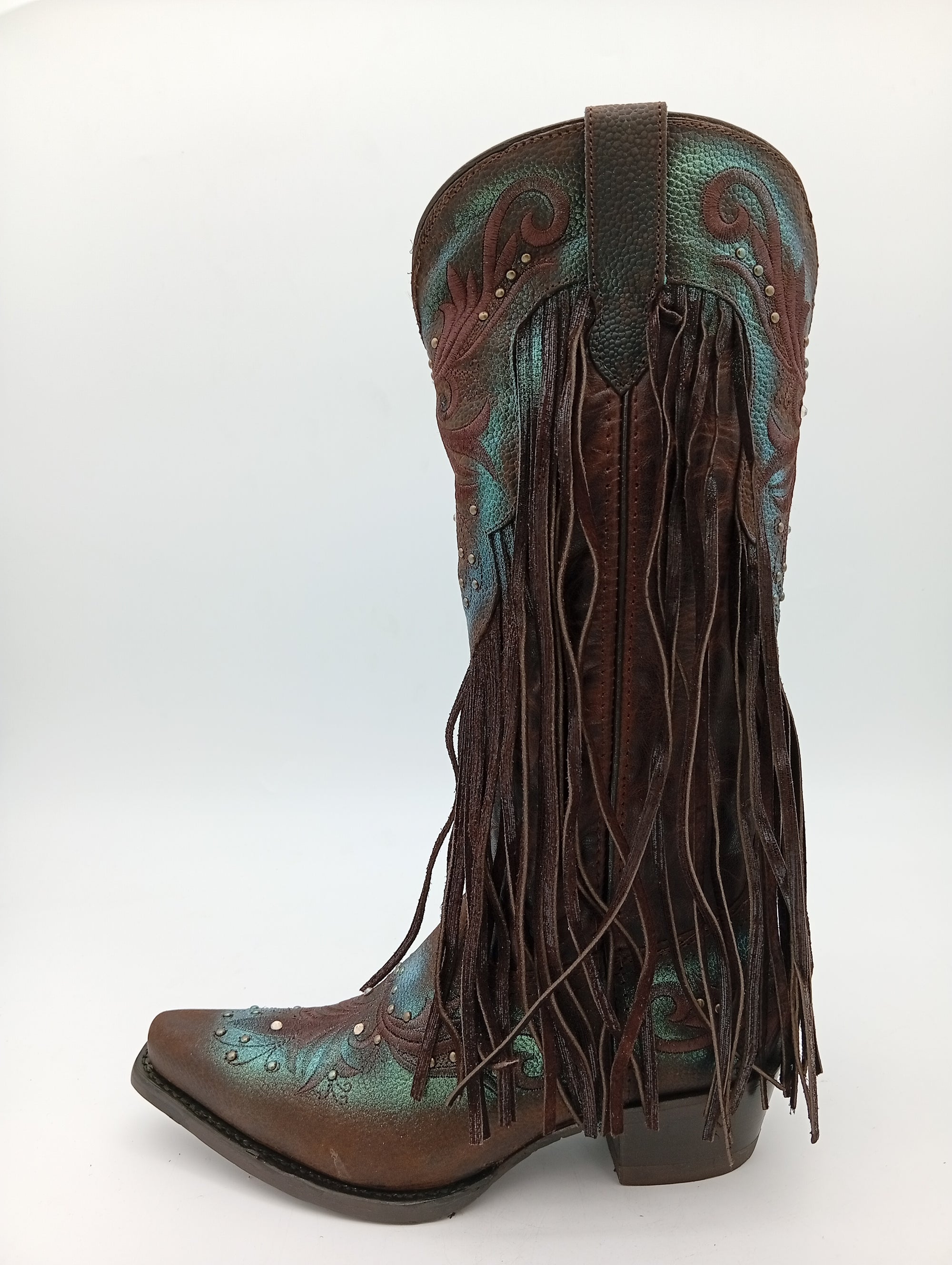 BOTA NOKOTA HOTSE VAQUERA CELESTINA BARBAS DAMA