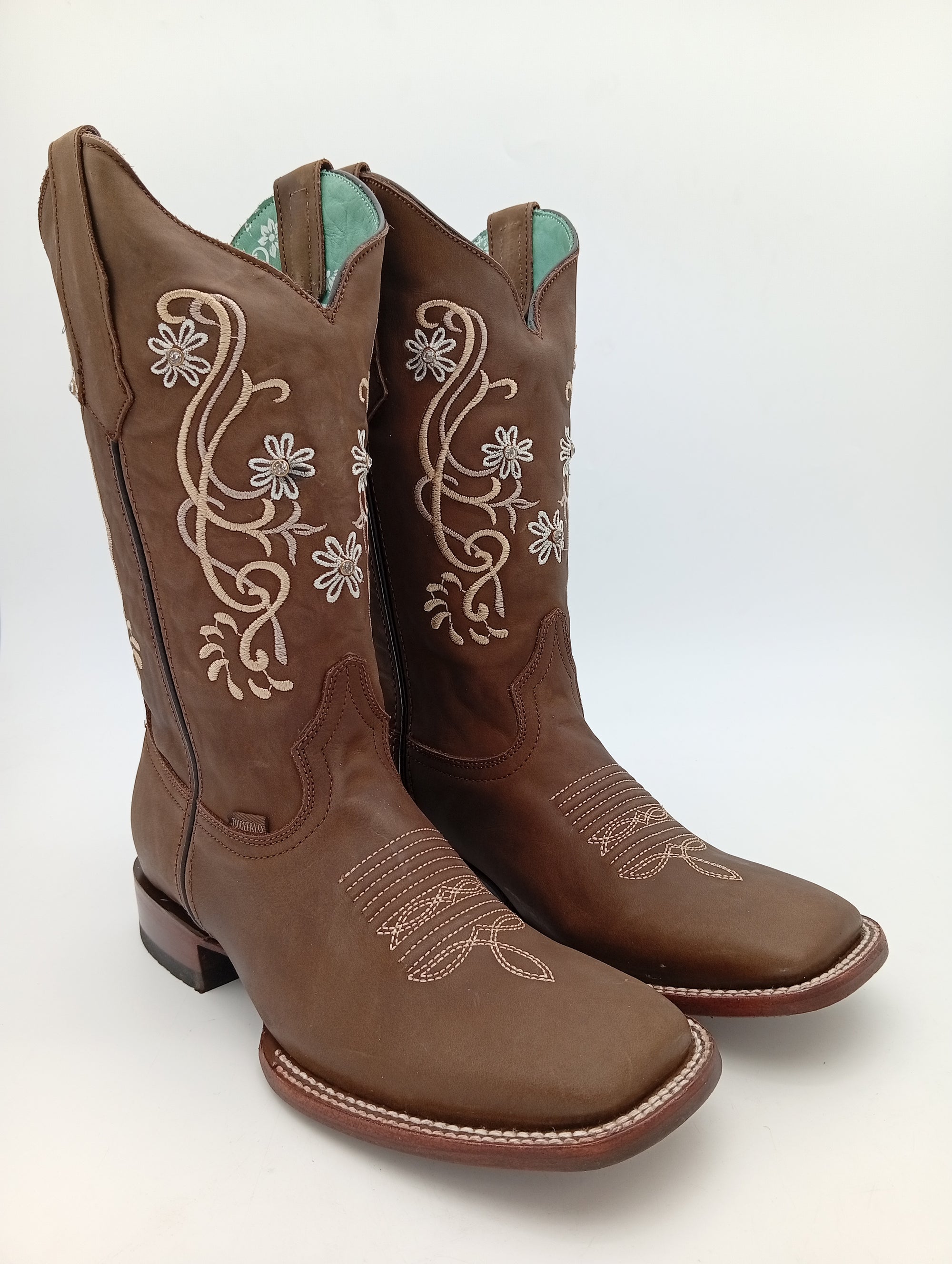 BOTA BUCEFALO BD CRAZY TABACO FLORES BEIGE SUELA DE CUERO DAMA