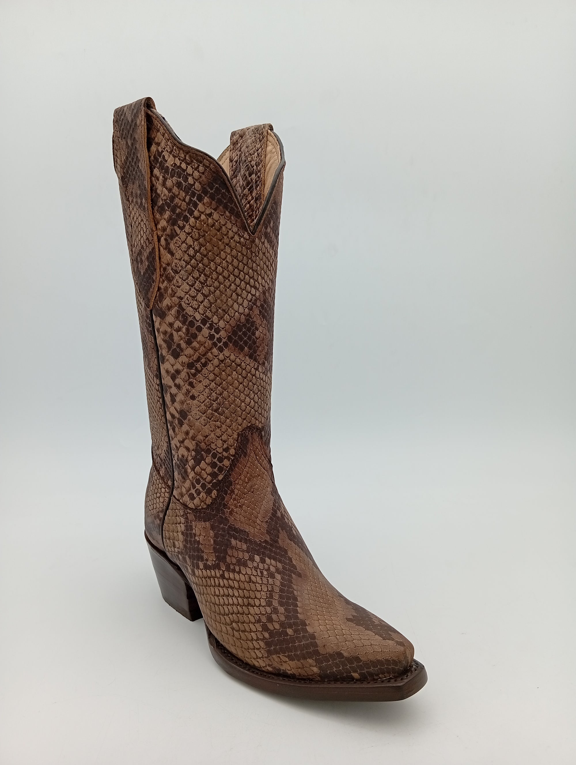 BOTA JAR BOOTS PUNTAL COBRA TAUPE TACON CUBANO DAMA