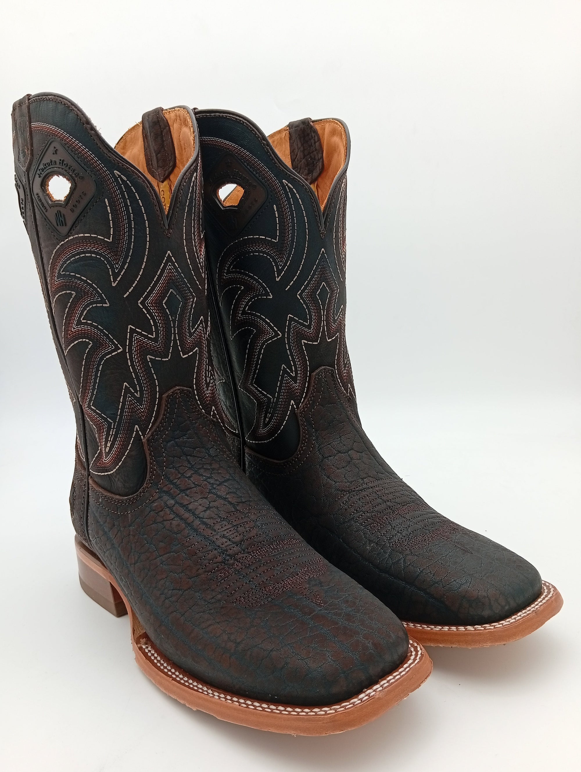 BOTA NOKOTA HORSE CUELLO DE TORO CAFE TABACO SUELA DE CUERO CABALLERO