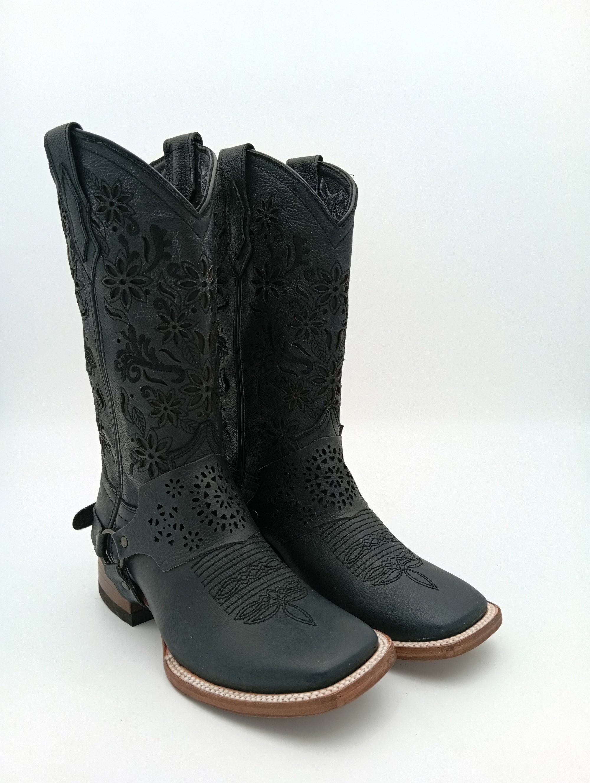 BOTA EL JEREZANO UP LISA NEGRA FLORES SUELA DE CUERO DAMA