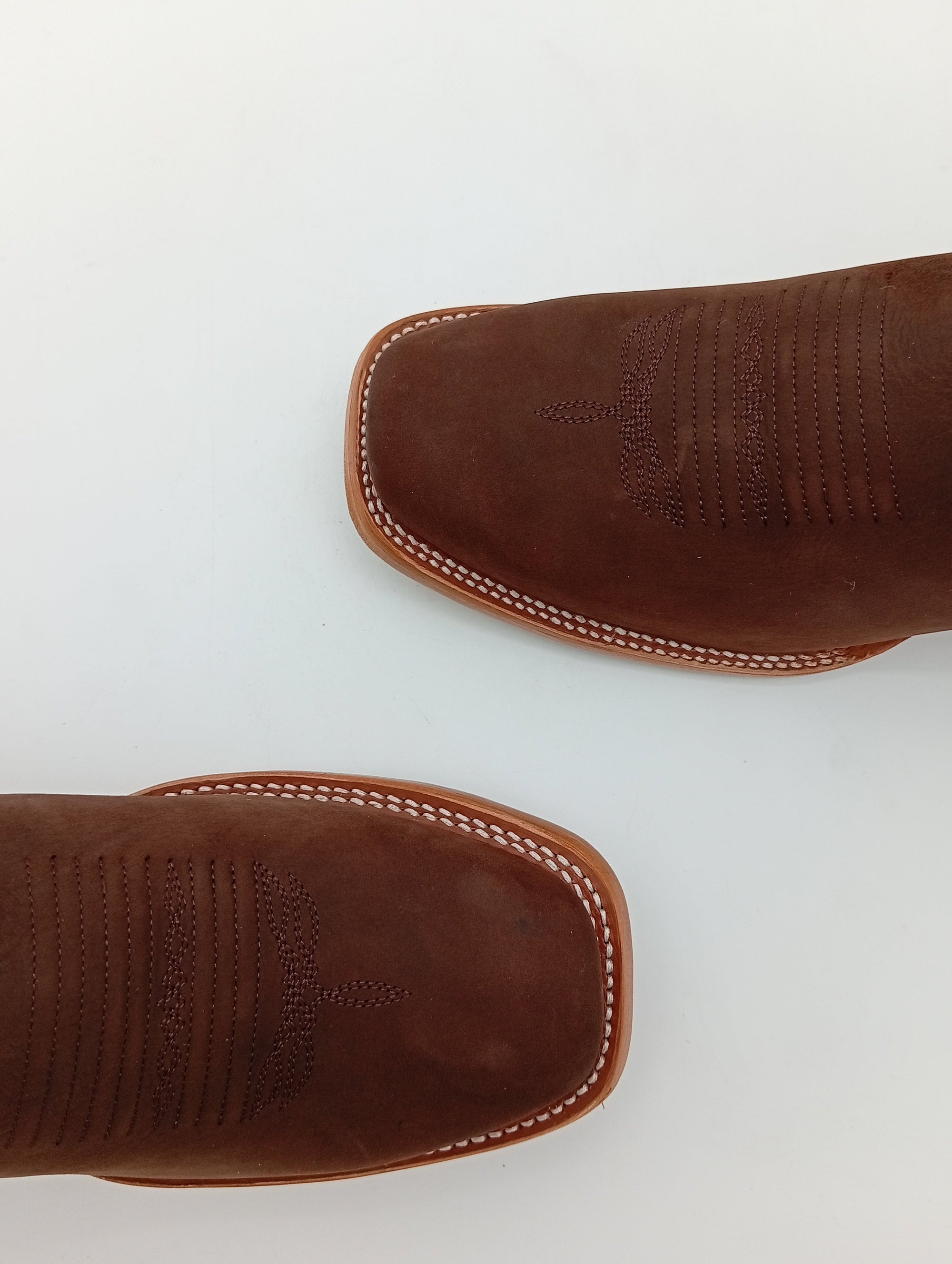 BOTA NOKOTA HORSE RODEO CRAZY CAFE TACON CUBANO CABALLERO